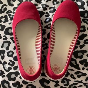 NWT! Red Ballerina FitFlop (size 8)
